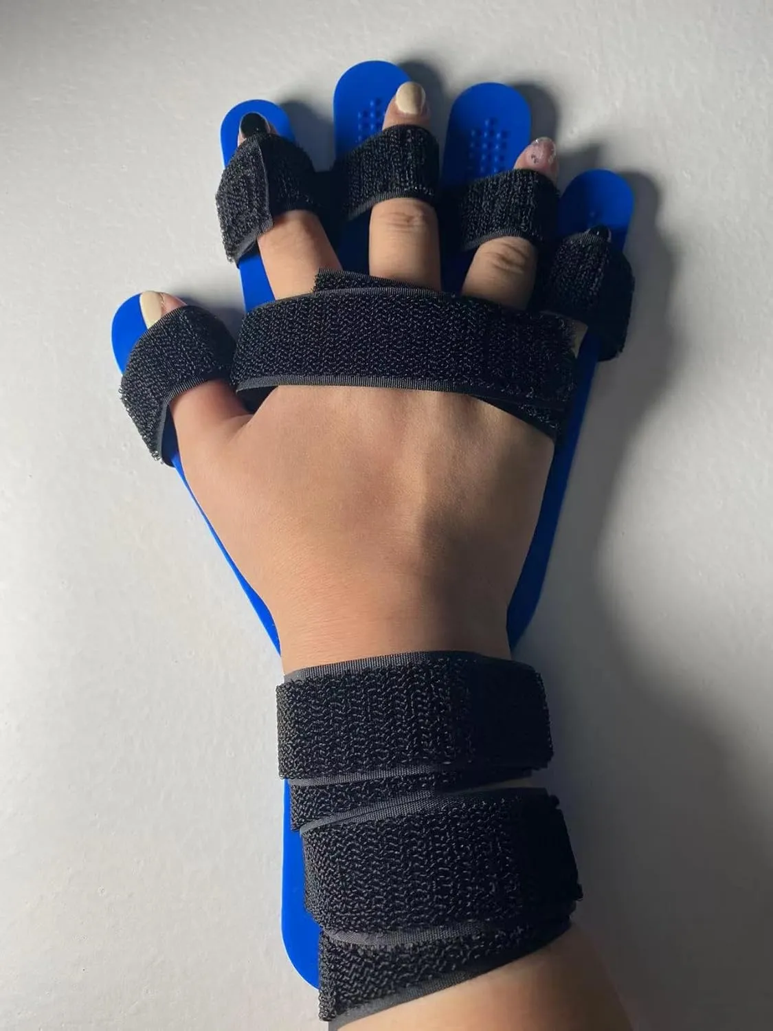 Finger Training Device Finger Orthotics Hand Splint with Wrist and Hand Brace Finger Mobility Hand Splints for Straightening Fingers Finger fingerboard rehabilitation training device (Blue)